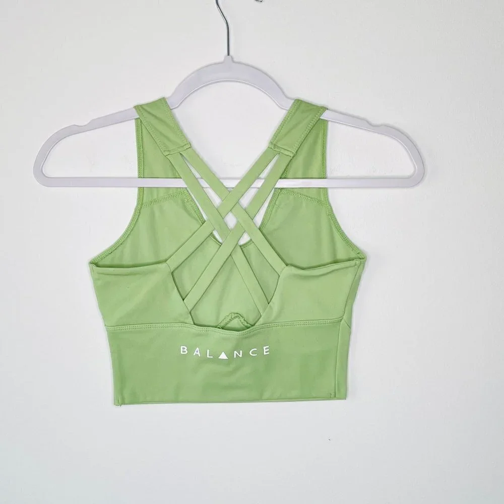 BALANCE ATHLETICA The define longline Sport Bra in Green A44